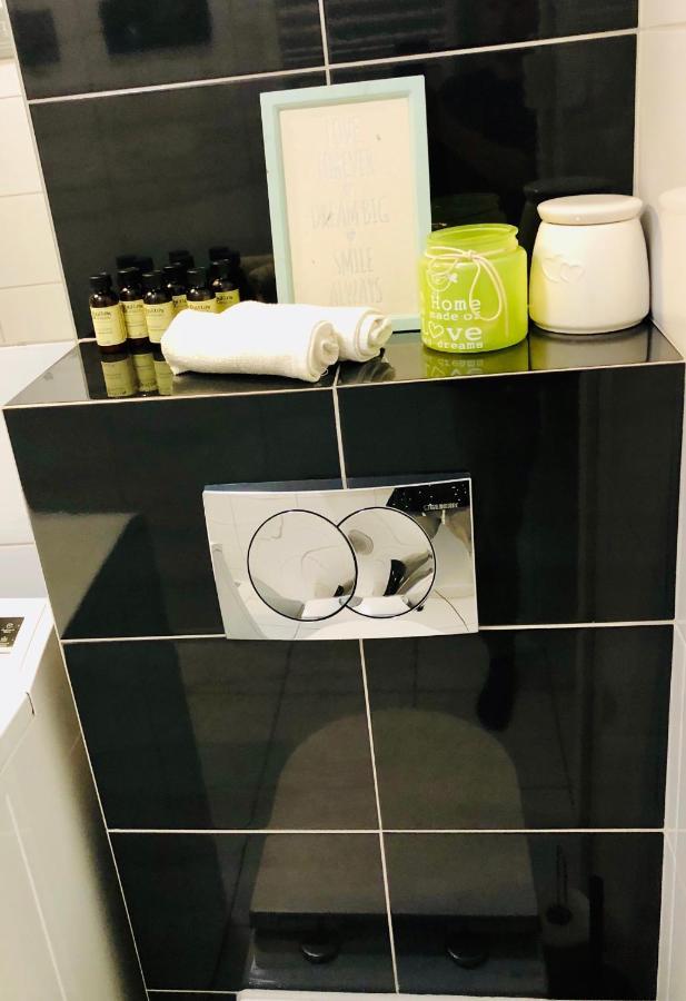 Nova Motlava Old Town Apartment غدانسك المظهر الخارجي الصورة